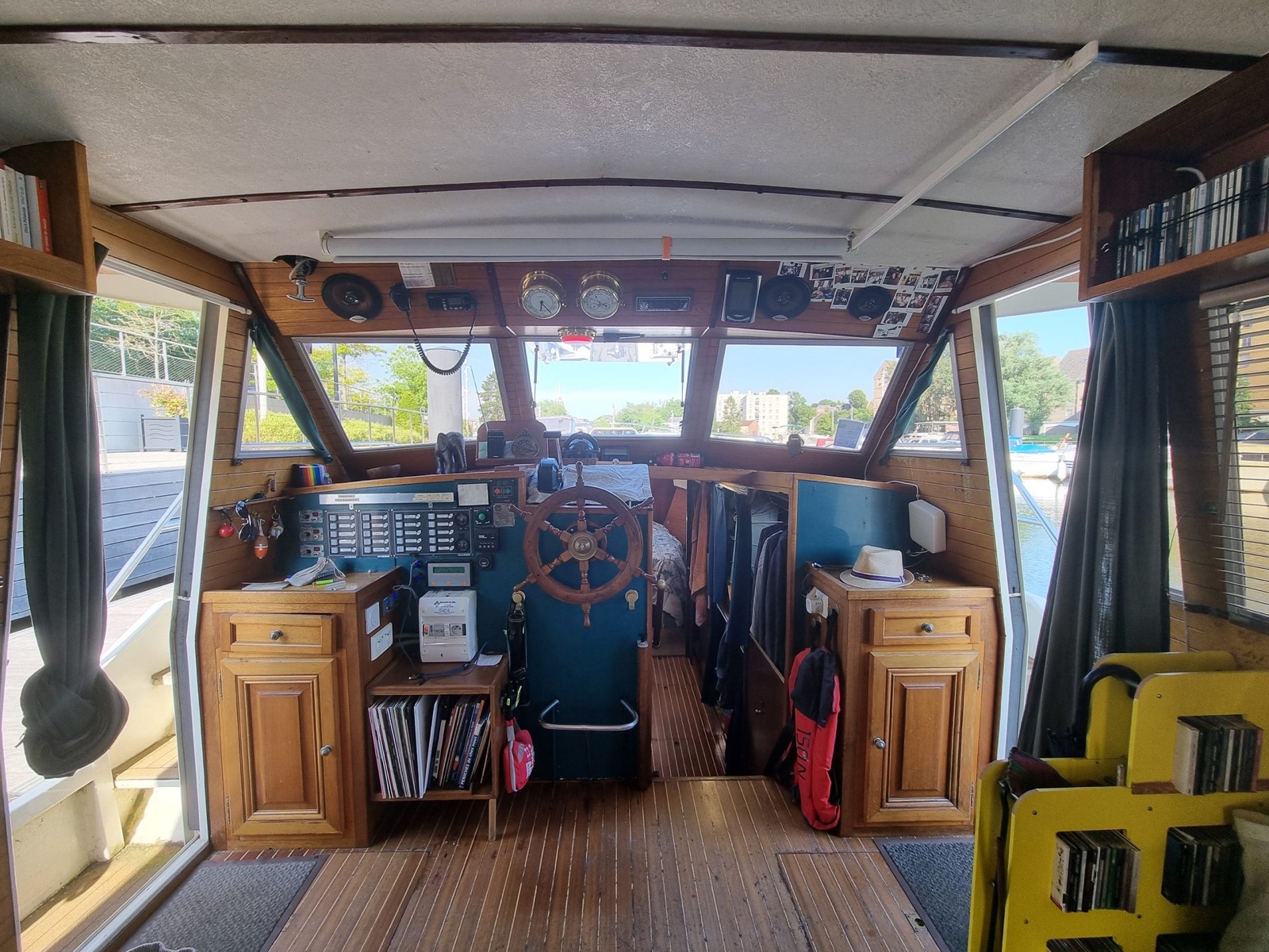 Poste de pilotage interieur